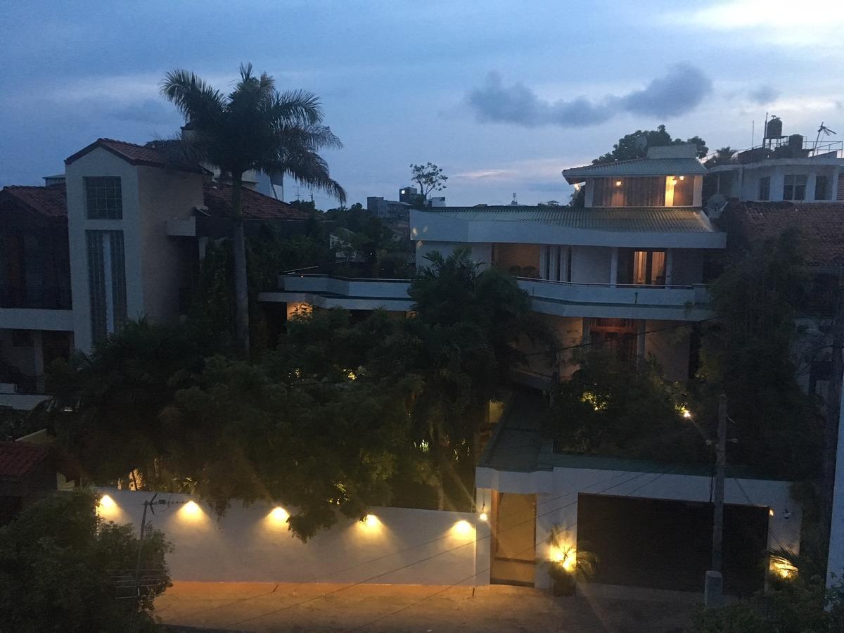 Silvikris Villa Colombo Esterno foto